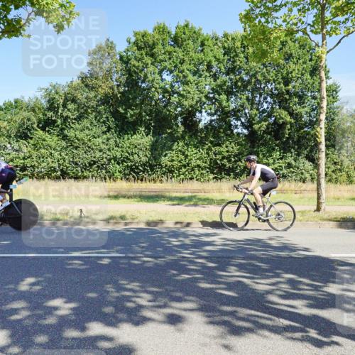 09.08.2026 - GEWOBA Citytriathlon Bremen Michael Burmester http://msf.ph/oto/9959168 09.08.2026 12:15:41 Radfahren 735, 765, 880, 1133, 1137 meine-sportfotos.de