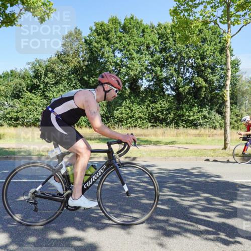 09.08.2026 - GEWOBA Citytriathlon Bremen Michael Burmester http://msf.ph/oto/9959202 09.08.2026 12:16:30 Radfahren 545, 564, 580, 638, 648, 775, 777, 804, 918, 1013, 1138 meine-sportfotos.de
