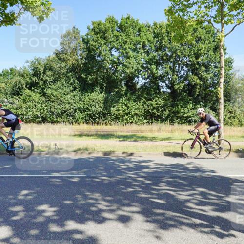 09.08.2026 - GEWOBA Citytriathlon Bremen Michael Burmester http://msf.ph/oto/9959229 09.08.2026 12:17:14 Radfahren 552, 565, 600, 627, 778, 932, 1143, 1158 meine-sportfotos.de