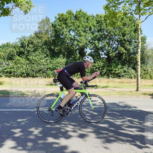 09.08.2026 - GEWOBA Citytriathlon Bremen Michael Burmester http://msf.ph/oto/9959304 09.08.2026 12:19:26 Radfahren 557, 603, 727, 749, 812, 820, 839, 861, 938, 1142, 1145, 1160 meine-sportfotos.de