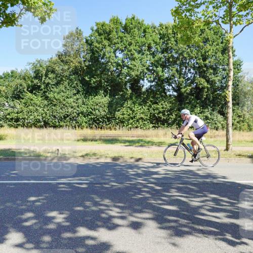 09.08.2026 - GEWOBA Citytriathlon Bremen Michael Burmester http://msf.ph/oto/9959312 09.08.2026 12:19:33 Radfahren 568, 603, 727, 748, 812, 820, 839, 861, 938, 1142, 1145, 1160 meine-sportfotos.de