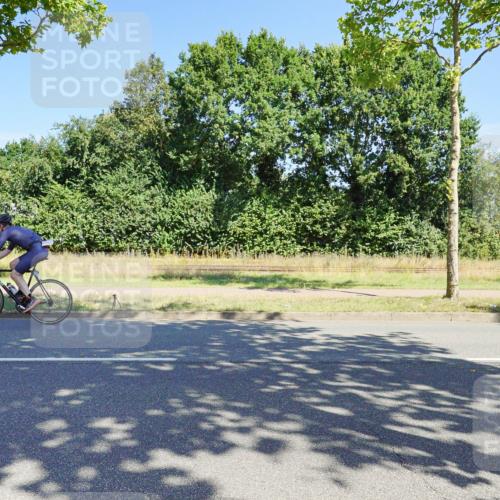 09.08.2026 - GEWOBA Citytriathlon Bremen Michael Burmester http://msf.ph/oto/9959316 09.08.2026 12:19:45 Radfahren 568, 748, 806, 812, 923, 987 meine-sportfotos.de