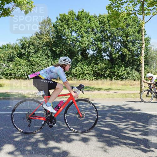 09.08.2026 - GEWOBA Citytriathlon Bremen Michael Burmester http://msf.ph/oto/9959328 09.08.2026 12:20:08 Radfahren 595, 625, 693, 757, 788, 790, 798, 817, 823, 838, 935, 1017, 1113, 1129, 1155 meine-sportfotos.de