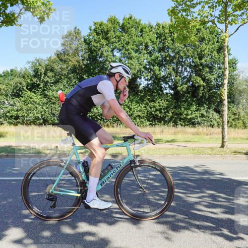 09.08.2026 - GEWOBA Citytriathlon Bremen Michael Burmester http://msf.ph/oto/9959348 09.08.2026 12:20:33 Radfahren 566, 656, 682, 728, 745, 792, 816, 844, 897, 931, 1020 meine-sportfotos.de