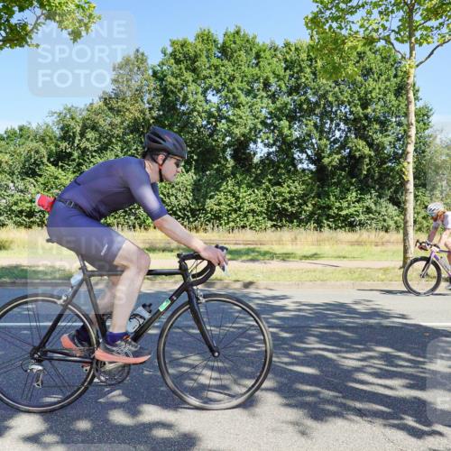 09.08.2026 - GEWOBA Citytriathlon Bremen Michael Burmester http://msf.ph/oto/9959349 09.08.2026 12:20:36 Radfahren 566, 656, 682, 728, 745, 792, 816, 844, 931, 1020 meine-sportfotos.de