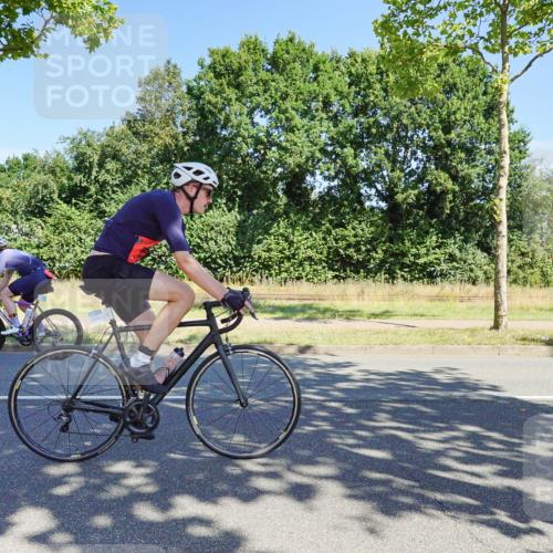 09.08.2026 - GEWOBA Citytriathlon Bremen Michael Burmester http://msf.ph/oto/9959350 09.08.2026 12:20:37 Radfahren 566, 656, 682, 728, 745, 792, 816, 931 meine-sportfotos.de