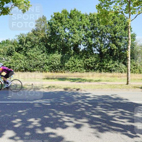 09.08.2026 - GEWOBA Citytriathlon Bremen Michael Burmester http://msf.ph/oto/9959352 09.08.2026 12:20:43 Radfahren 566, 656, 682, 728, 773, 931, 960 meine-sportfotos.de