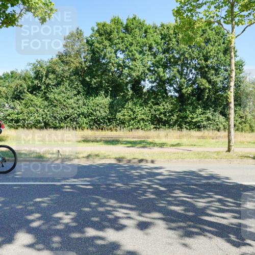 09.08.2026 - GEWOBA Citytriathlon Bremen Michael Burmester http://msf.ph/oto/9959384 09.08.2026 12:21:24 Radfahren 596, 731, 737, 902, 1115, 1132 meine-sportfotos.de