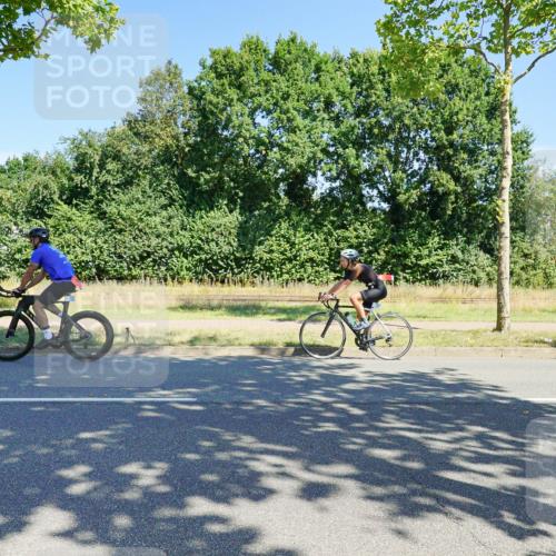 09.08.2026 - GEWOBA Citytriathlon Bremen Michael Burmester http://msf.ph/oto/9959394 09.08.2026 12:21:48 Radfahren 604, 626, 759, 768, 796, 834, 876, 885, 998, 1111, 1156 meine-sportfotos.de