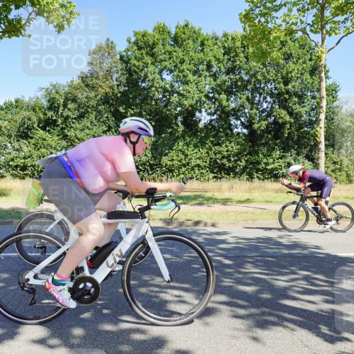 09.08.2026 - GEWOBA Citytriathlon Bremen Michael Burmester http://msf.ph/oto/9959408 09.08.2026 12:22:03 Radfahren 541, 559, 571, 604, 623, 626, 687, 695, 759, 876, 896, 953, 1102, 1114, 1139, 1156 meine-sportfotos.de