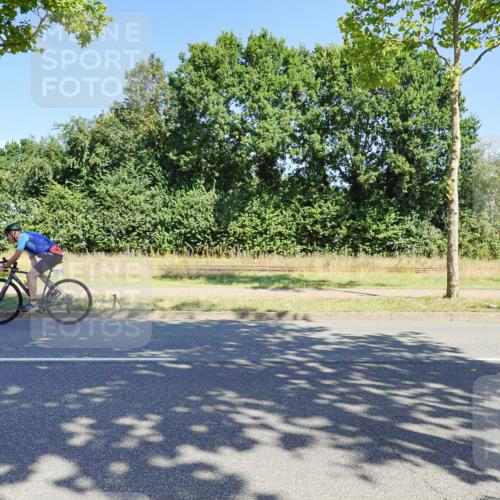 09.08.2026 - GEWOBA Citytriathlon Bremen Michael Burmester http://msf.ph/oto/9959475 09.08.2026 12:23:26 Radfahren 572, 577, 651, 701, 707, 782, 840, 888, 976, 996 meine-sportfotos.de