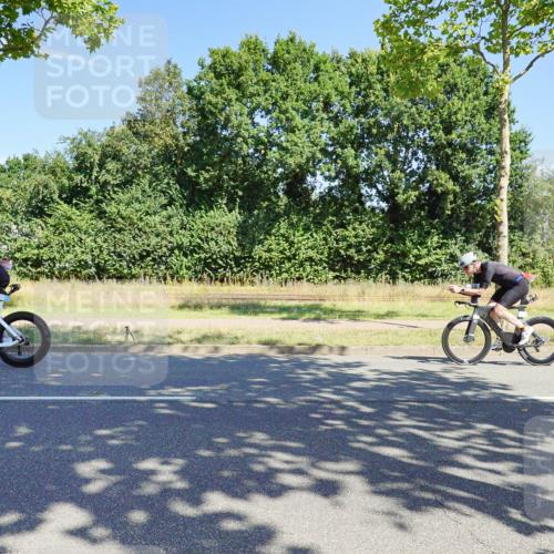 09.08.2026 - GEWOBA Citytriathlon Bremen Michael Burmester http://msf.ph/oto/9959527 09.08.2026 12:24:46 Radfahren 601, 620, 720, 770, 776, 785, 819, 974 meine-sportfotos.de