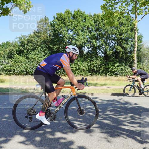 09.08.2026 - GEWOBA Citytriathlon Bremen Michael Burmester http://msf.ph/oto/9959540 09.08.2026 12:25:01 Radfahren 548, 602, 711, 785, 974, 991, 1104, 1140 meine-sportfotos.de