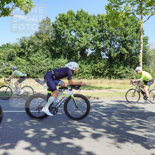09.08.2026 - GEWOBA Citytriathlon Bremen Michael Burmester http://msf.ph/oto/9959590 09.08.2026 12:26:08 Radfahren 543, 635, 643, 700, 740, 913, 927, 941, 957, 989, 997 meine-sportfotos.de