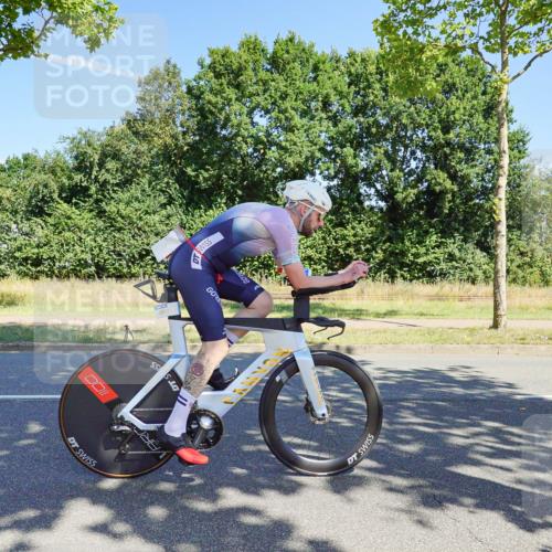 09.08.2026 - GEWOBA Citytriathlon Bremen Michael Burmester http://msf.ph/oto/9959602 09.08.2026 12:26:31 Radfahren 621, 674, 766, 767, 842, 985, 1014, 1127, 1131 meine-sportfotos.de