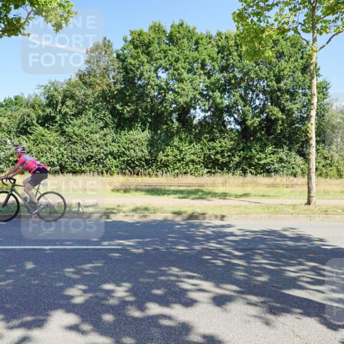 09.08.2026 - GEWOBA Citytriathlon Bremen Michael Burmester http://msf.ph/oto/9959694 09.08.2026 12:28:43 Radfahren 610, 619, 652, 658, 691, 698, 703, 719, 795, 969 meine-sportfotos.de