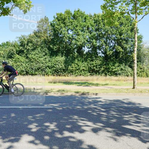 09.08.2026 - GEWOBA Citytriathlon Bremen Michael Burmester http://msf.ph/oto/9959696 09.08.2026 12:28:46 Radfahren 556, 610, 619, 652, 658, 691, 698, 703, 719, 764, 795, 843, 969 meine-sportfotos.de