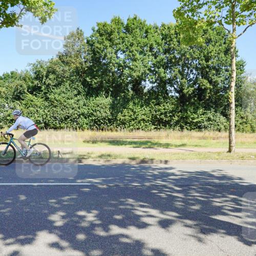 09.08.2026 - GEWOBA Citytriathlon Bremen Michael Burmester http://msf.ph/oto/9959710 09.08.2026 12:29:03 Radfahren 112, 540, 556, 563, 688, 691, 692, 764, 771, 843, 878, 969, 1007, 1141 meine-sportfotos.de