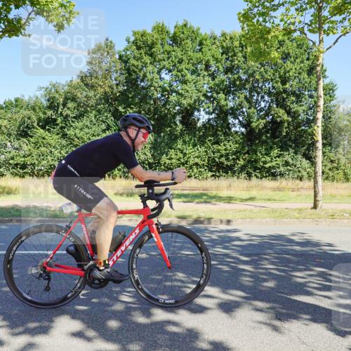 09.08.2026 - GEWOBA Citytriathlon Bremen Michael Burmester http://msf.ph/oto/9959725 09.08.2026 12:29:23 Radfahren 551, 575, 632, 723, 724, 771, 791, 811, 835, 905 meine-sportfotos.de