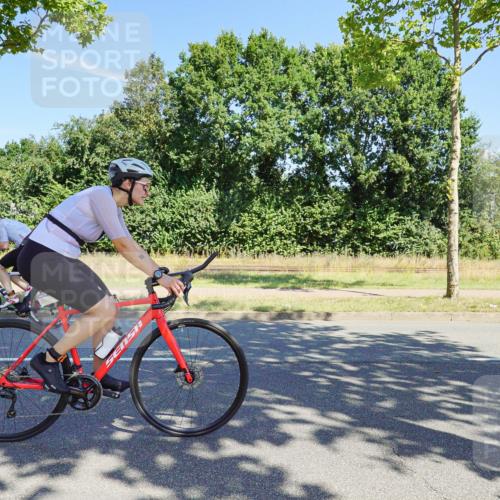 09.08.2026 - GEWOBA Citytriathlon Bremen Michael Burmester http://msf.ph/oto/9959747 09.08.2026 12:30:02 Radfahren 593, 616, 963, 964, 967, 1004, 1128 meine-sportfotos.de