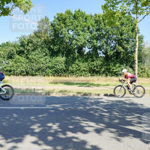 09.08.2026 - GEWOBA Citytriathlon Bremen Michael Burmester http://msf.ph/oto/9959752 09.08.2026 12:30:13 Radfahren 591, 677, 747, 1004, 1128 meine-sportfotos.de