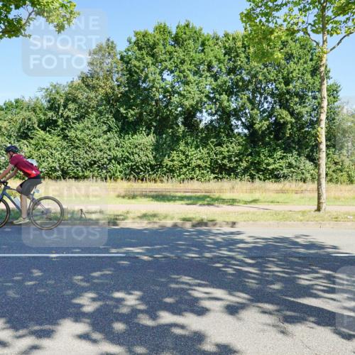 09.08.2026 - GEWOBA Citytriathlon Bremen Michael Burmester http://msf.ph/oto/9959770 09.08.2026 12:30:33 Radfahren 544, 605, 683, 746, 794, 959, 993, 1019, 1116, 1117, 1149 meine-sportfotos.de