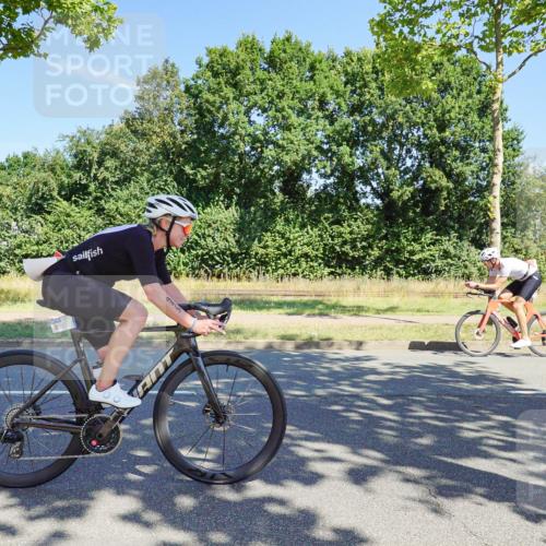 09.08.2026 - GEWOBA Citytriathlon Bremen Michael Burmester http://msf.ph/oto/9959773 09.08.2026 12:30:41 Radfahren 544, 794, 946, 959, 993, 1019, 1116, 1117, 1149 meine-sportfotos.de