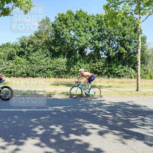 09.08.2026 - GEWOBA Citytriathlon Bremen Michael Burmester http://msf.ph/oto/9959801 09.08.2026 12:31:19 Radfahren 580, 589, 592, 645, 646, 685, 686, 710, 775, 793, 852, 909, 1101, 1150 meine-sportfotos.de