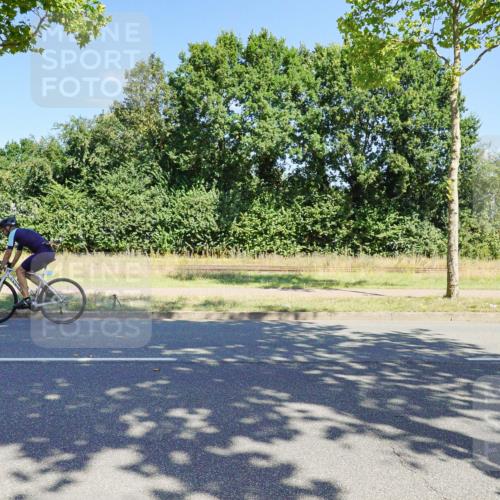 09.08.2026 - GEWOBA Citytriathlon Bremen Michael Burmester http://msf.ph/oto/9959844 09.08.2026 12:32:33 Radfahren 590, 594, 680, 765, 874, 1006, 1008 meine-sportfotos.de