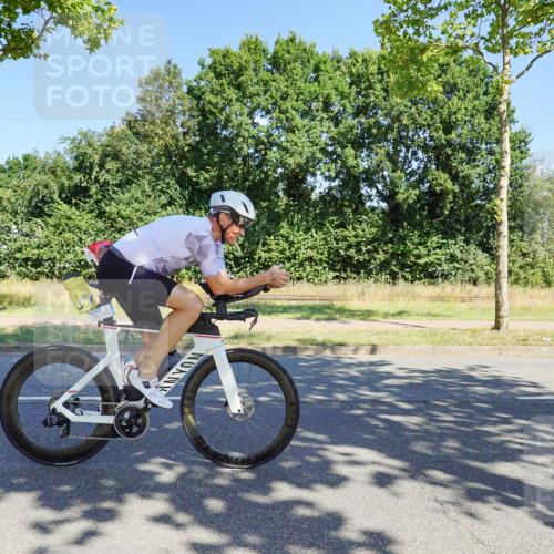 09.08.2026 - GEWOBA Citytriathlon Bremen Michael Burmester http://msf.ph/oto/9959918 09.08.2026 12:34:31 Radfahren 569, 611, 628, 716, 726, 733, 808, 1130, 1160 meine-sportfotos.de