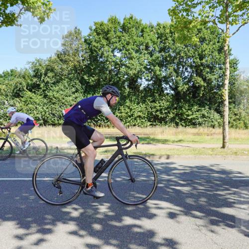 09.08.2026 - GEWOBA Citytriathlon Bremen Michael Burmester http://msf.ph/oto/9959921 09.08.2026 12:34:33 Radfahren 569, 628, 716, 726, 733, 808, 1130, 1160 meine-sportfotos.de