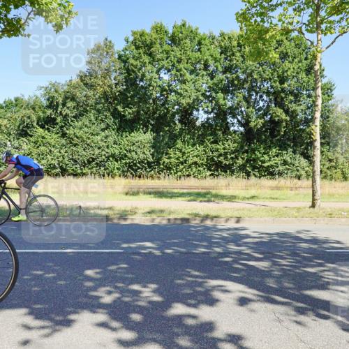 09.08.2026 - GEWOBA Citytriathlon Bremen Michael Burmester http://msf.ph/oto/9959964 09.08.2026 12:35:41 Radfahren 552, 758, 814, 895 meine-sportfotos.de