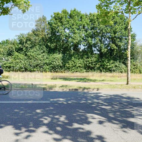 09.08.2026 - GEWOBA Citytriathlon Bremen Michael Burmester http://msf.ph/oto/9959999 09.08.2026 12:36:27 Radfahren 560, 562, 668, 673, 682, 748, 749, 780, 864, 948, 979, 1110, 1118, 1129, 1139, 1146 meine-sportfotos.de