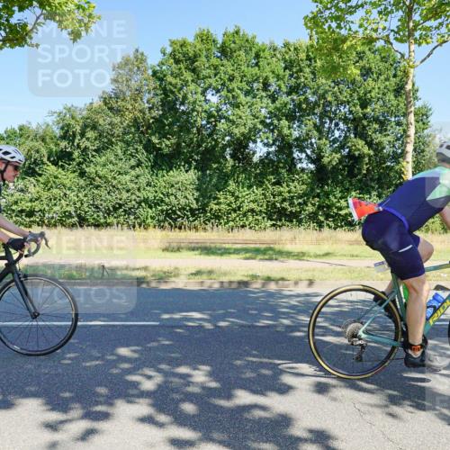 09.08.2026 - GEWOBA Citytriathlon Bremen Michael Burmester http://msf.ph/oto/9960028 09.08.2026 12:37:11 Radfahren 566, 568, 728, 744, 787, 788, 790, 812, 823, 839, 872, 1126, 1142 meine-sportfotos.de