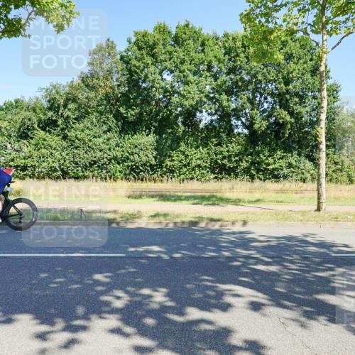 09.08.2026 - GEWOBA Citytriathlon Bremen Michael Burmester http://msf.ph/oto/9960051 09.08.2026 12:37:38 Radfahren 604, 627, 639, 678, 727, 745, 816, 935, 1109 meine-sportfotos.de