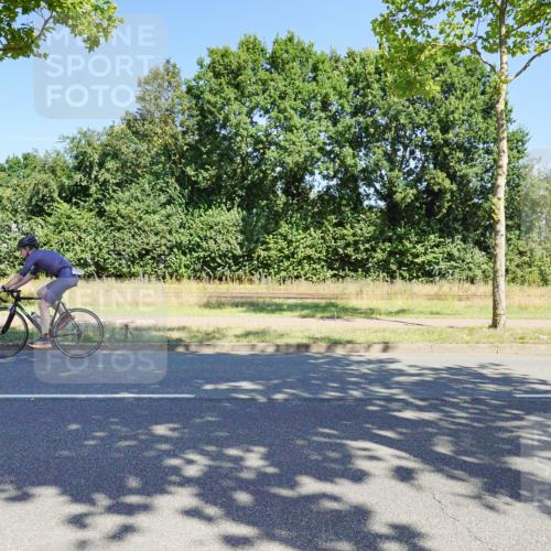 09.08.2026 - GEWOBA Citytriathlon Bremen Michael Burmester http://msf.ph/oto/9960091 09.08.2026 12:38:36 Radfahren 541, 572, 577, 623, 637, 667, 695, 838, 844, 912, 1111, 1156 meine-sportfotos.de