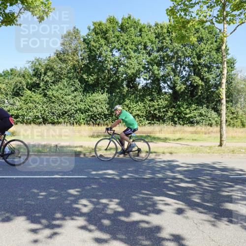 09.08.2026 - GEWOBA Citytriathlon Bremen Michael Burmester http://msf.ph/oto/9960114 09.08.2026 12:39:10 Radfahren 664, 694, 759, 770, 776, 902, 931, 1124 meine-sportfotos.de