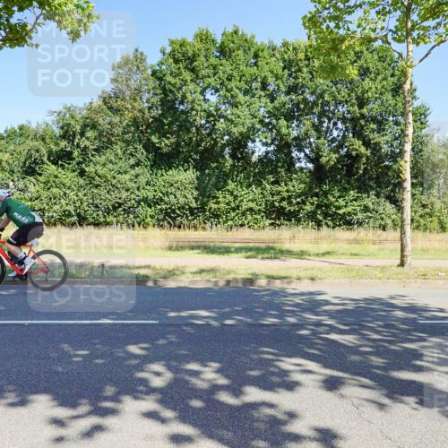 09.08.2026 - GEWOBA Citytriathlon Bremen Michael Burmester http://msf.ph/oto/9960143 09.08.2026 12:39:49 Radfahren 693, 696, 834, 840, 871, 896, 923, 972, 998, 1154 meine-sportfotos.de