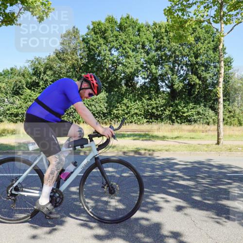 09.08.2026 - GEWOBA Citytriathlon Bremen Michael Burmester http://msf.ph/oto/9960150 09.08.2026 12:40:01 Radfahren 675, 696, 796, 876, 968, 972, 1012, 1120, 1132, 1154 meine-sportfotos.de