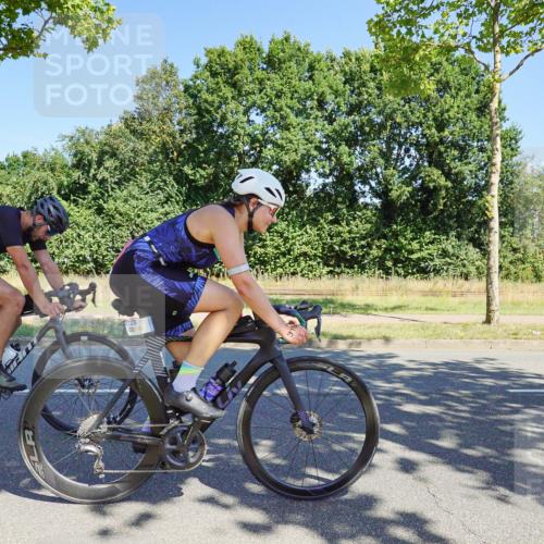 09.08.2026 - GEWOBA Citytriathlon Bremen Michael Burmester http://msf.ph/oto/9960173 09.08.2026 12:40:29 Radfahren 626, 671, 701, 707, 743, 789, 809, 819, 888, 919, 953, 954, 1127, 1136 meine-sportfotos.de