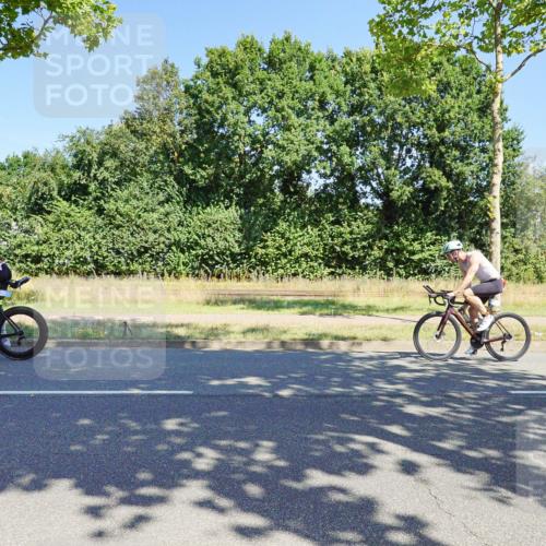 09.08.2026 - GEWOBA Citytriathlon Bremen Michael Burmester http://msf.ph/oto/9960179 09.08.2026 12:40:44 Radfahren 620, 644, 651, 774, 805, 810, 976, 1136 meine-sportfotos.de