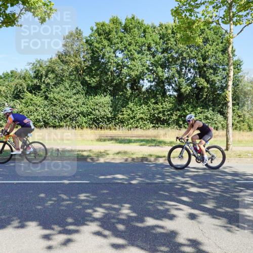 09.08.2026 - GEWOBA Citytriathlon Bremen Michael Burmester http://msf.ph/oto/9960231 09.08.2026 12:42:01 Radfahren 578, 684, 1107, 1123 meine-sportfotos.de