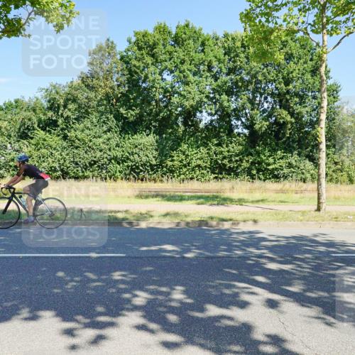 09.08.2026 - GEWOBA Citytriathlon Bremen Michael Burmester http://msf.ph/oto/9960242 09.08.2026 12:42:21 Radfahren 635, 753, 782, 1102, 1153 meine-sportfotos.de