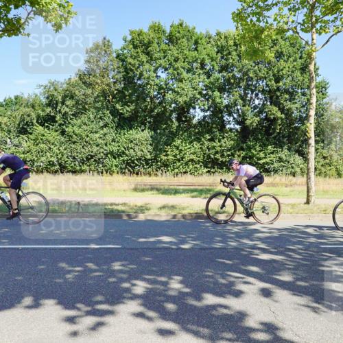 09.08.2026 - GEWOBA Citytriathlon Bremen Michael Burmester http://msf.ph/oto/9960292 09.08.2026 12:43:35 Radfahren 621, 643, 700, 712, 732, 797, 898, 944, 989, 1105, 1148 meine-sportfotos.de