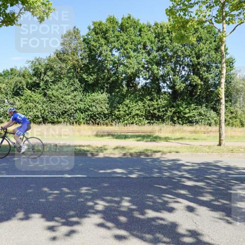 09.08.2026 - GEWOBA Citytriathlon Bremen Michael Burmester http://msf.ph/oto/9960295 09.08.2026 12:43:39 Radfahren 643, 712, 797, 1125, 1148 meine-sportfotos.de