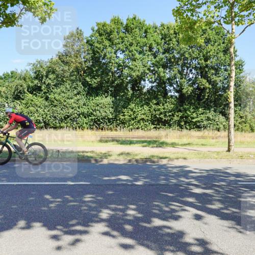 09.08.2026 - GEWOBA Citytriathlon Bremen Michael Burmester http://msf.ph/oto/9960297 09.08.2026 12:43:42 Radfahren 633, 712, 797, 1125, 1148 meine-sportfotos.de