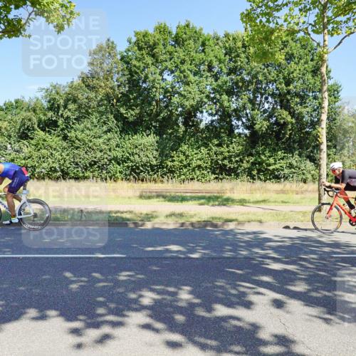 09.08.2026 - GEWOBA Citytriathlon Bremen Michael Burmester http://msf.ph/oto/9960321 09.08.2026 12:44:19 Radfahren 587, 629, 658, 660, 661, 714, 854, 891, 957, 974, 1014, 1106 meine-sportfotos.de