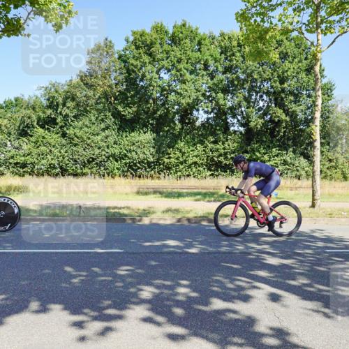 09.08.2026 - GEWOBA Citytriathlon Bremen Michael Burmester http://msf.ph/oto/9960343 09.08.2026 12:44:42 Radfahren 654, 669, 771, 779, 801, 849, 936, 1122, 1152 meine-sportfotos.de