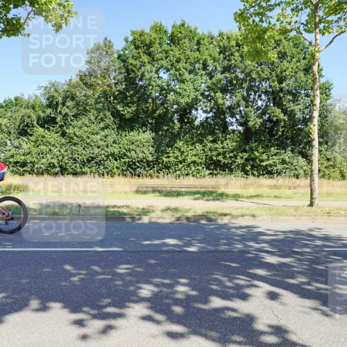 09.08.2026 - GEWOBA Citytriathlon Bremen Michael Burmester http://msf.ph/oto/9960344 09.08.2026 12:44:43 Radfahren 654, 669, 771, 779, 801, 849, 936, 941, 1152 meine-sportfotos.de