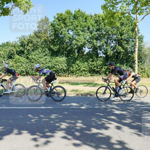 09.08.2026 - GEWOBA Citytriathlon Bremen Michael Burmester http://msf.ph/oto/9960360 09.08.2026 12:45:03 Radfahren 556, 607, 610, 631, 666, 676, 690, 729, 813, 831, 842, 843, 853, 862, 941, 985, 1117 meine-sportfotos.de